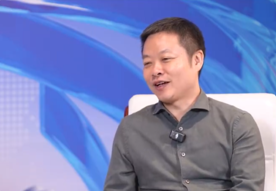 何小鵬回應愛吃7元快餐:不是貴的東西才好吃