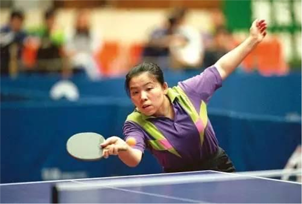 鄧亞萍在福建福耀科技大學(xué)開講:我不是催大家卷 但請(qǐng)不要害怕失敗