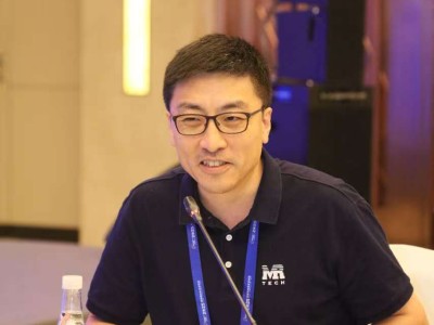 2025網(wǎng)安周：每日互動(dòng)劉宇談AI時(shí)代，知識(shí)安全成關(guān)鍵，共筑數(shù)字新未來(lái)