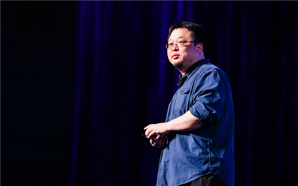 羅永浩透露牛產(chǎn)品研發(fā)出意外：做播客是為了“補貼家用”